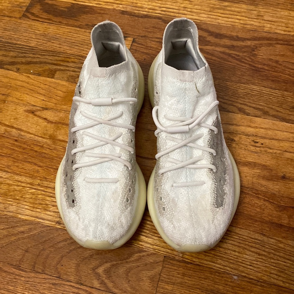 GUC Yeezy boost